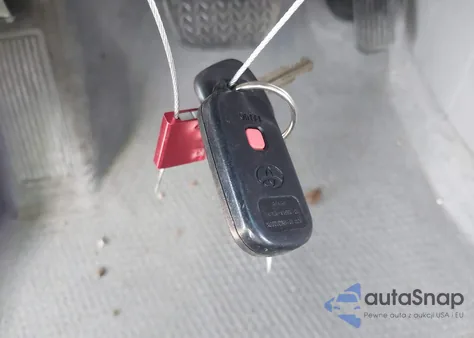 2005 Toyota Highlander V6 from USA, damaged, VIN JTEGP21A850057384